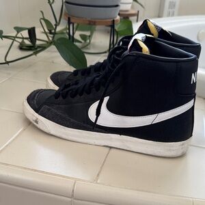 Nike Blazer Mid '77 Vintage High-Tops